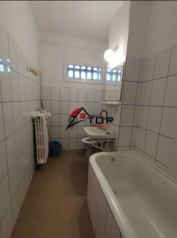 apartament-3-camere-podu-ros-primaverii-5