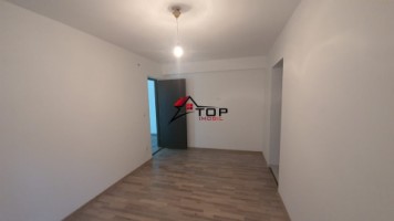 apartament-3-camere-semidecomandat-podu-ros