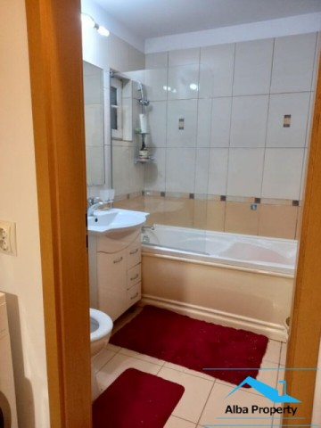 apartament-2-camere-decomandat-zona-cetate-4