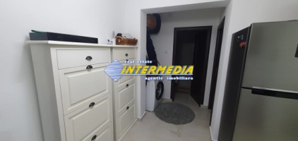 apartament-2-camere-decomandat-de-inchiriat-61-mp-alba-iulia-complet-mobilat-si-utilat-nou-7