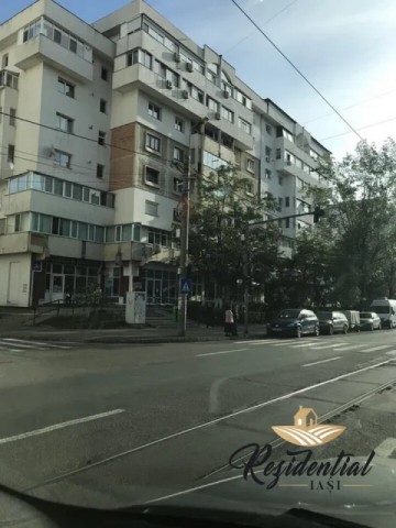 apartament-4-camere-decomandat-recent-renovat-minerva-alexandru-cel-bun-iasi-7