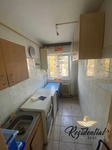 liber-apartament-3-camere-alexandru-cel-bun-se-accepta-credit-bancar