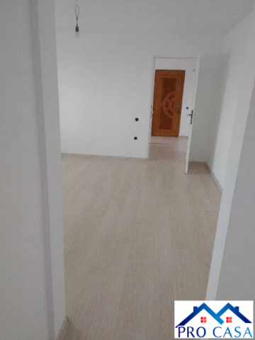 vand-apartament-2-camere-57mp-pret-57000-euro-usor-negociabil