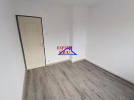 vand-apartament-3-camere-recent-renovatzona-mihai-viteazul-7