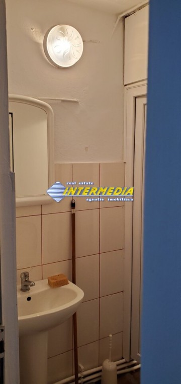 ocazie-spatiu-comercial-de-inchiriat-110-mp-in-alba-iulia-finisat-complet-zona-cetate-6