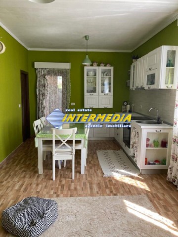 casa-renovata-de-vanzare-zona-centru-2
