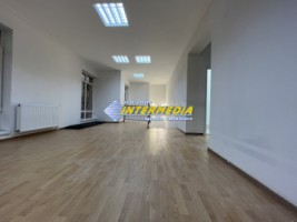 spatiu-comercial-cu-vad-foarte-bun-in-cartierul-centru-de-inchiriat-alba-iulia-pretabil-birouri-cabinete-medicale