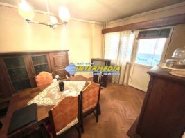 apartament-2-camere-decomandat-de-vanzare-in-alba-iulia-zona-cetate-etaj-1