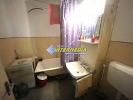 apartament-2-camere-decomandat-de-vanzare-in-alba-iulia-zona-cetate-etaj-1-8