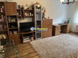 2-camere-de-inchiriat-in-alba-iulia-etaj-1-mobilat-si-utilat-complet-zona-ampoi-3-6