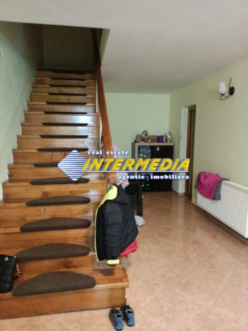 casa-de-vanzare-in-alba-iulia-partos-cu-5-camere-finisata-complet-si-teren-1000-mp-49