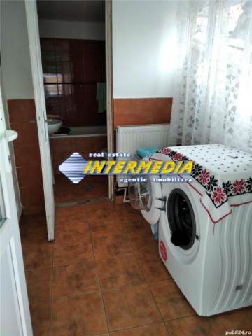 casa-de-vanzare-intretinuta-cu-1400-mp-teren-cricau-2