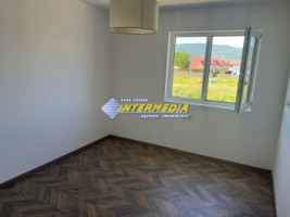 casa-noua-de-vanzare-in-alba-iulia-finisata-la-cheie-cu-4-camere-cu-toate-utilitatile-5