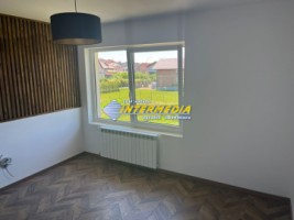 casa-noua-de-vanzare-in-alba-iulia-finisata-la-cheie-cu-4-camere-cu-toate-utilitatile-9