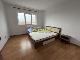 apartament-3-camere-decomandat-de-inchiriat-centru-mobilat-si-utilat-280-euro-9