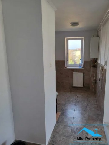 apartament-2-camere-renovat-zona-cetate-1