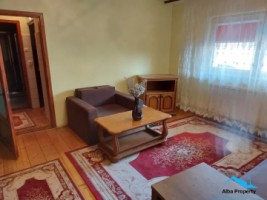 apartament-2-camere-mobilat-zona-cetate-6