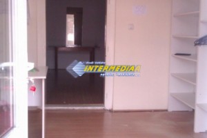 casa-spatiu-comercial-de-vanzare-in-sebes-2
