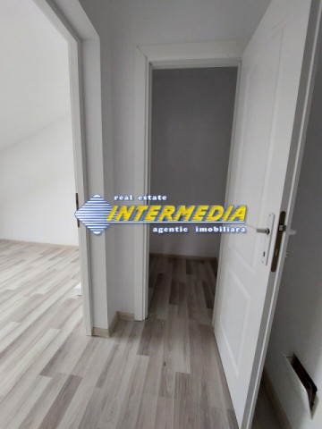 apartament-2-camere-decomandat-bloc-nou-cetate-2