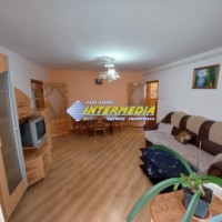 apartament-3-camere-living-zona-cetate-etaj-1