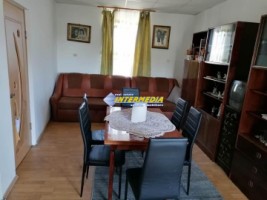 apartament-cu-3-camere-de-inchiriat-finisat-mobilat-si-utilat-in-cetate-alba-iulia-5