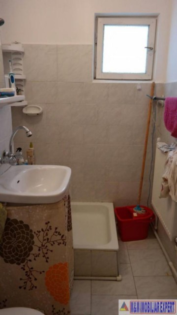 garsoniera-cf-1-et-4-grui-campulung-muscel-arges-7