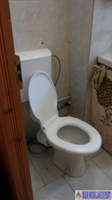 garsoniera-cf-1-et-4-grui-campulung-muscel-arges-8