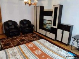 apartament-2-camere-mobilat-zona-cetate