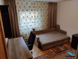 apartament-2-camere-mobilat-zona-cetate-4