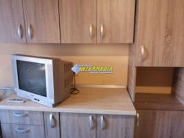 apartament-2-camere-finisat-si-mobilat-de-inchiriat-zona-cetate-closca-8