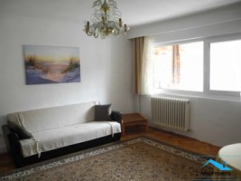 apartament-3-camere-mobilat-zona-cetate