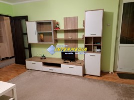 apartament-3-camere-decomandat-de-inchiriat-alba-iulia-zona-centru-1