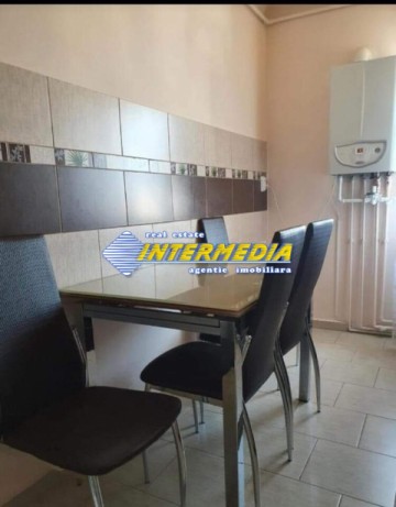 apartament-cu-2-camere-mobilat-si-utilat-de-inchiriat-in-cetate-zona-bulevard-2