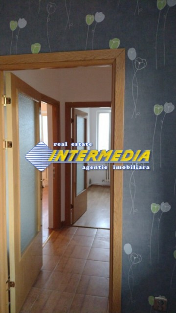 apartament-cu-3-camere-de-inchiriat-in-cetate-zona-bulevard-alba-iulia-mobilat-5