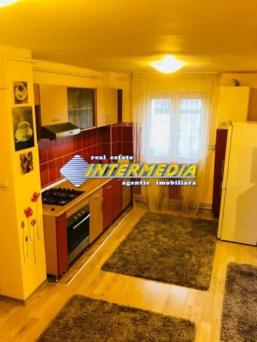 apartament-de-inchiriat-in-cetate-mobilat-si-utilat-complet-la-etaj-2-alba-iulia-4