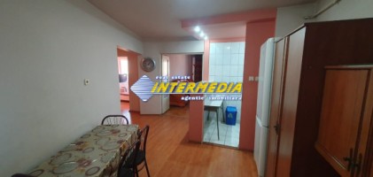 apartament-2-camere-decomandate-de-inchiriat-centru-alba-mobilat-si-utilat-complet-2