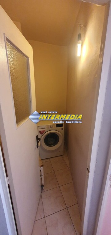 apartament-2-camere-decomandate-de-inchiriat-centru-alba-mobilat-si-utilat-complet-4