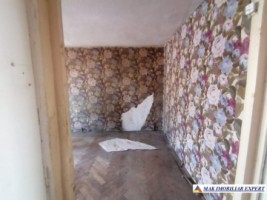 gasca-zurli-apartament-3-camere-cf-1-et-34-campulung
