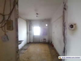 gasca-zurli-apartament-3-camere-cf-1-et-34-campulung-1
