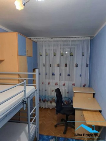 apartament-mobilat-zona-centru-3