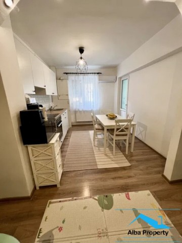 apartament-2-camere-decomnadat-etj2-zona-cetate-3