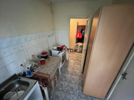 apartament-3-camere-decomandat-68mp-tatarasi-3