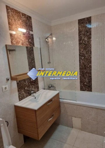 apartament-cu-3-camere-de-vanzare-mobilat-si-utilat-complet-in-alba-iulia-cetate-1