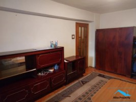 apartament-2-camere-decomandat-zona-cetate-3