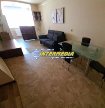 apartament-cu-2-dormitoare-si-living-de-inchiriat-in-centru-alba-iulia-mobilat-si-utilat-9