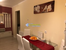 apartament-2-camere-decomandat-de-vanzare-cetate-piata-38