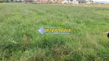 teren-intravilan-de-vanzare-11150-mp-deschidere-38-m-puz-aprobat-p3-toate-utilitatile-3