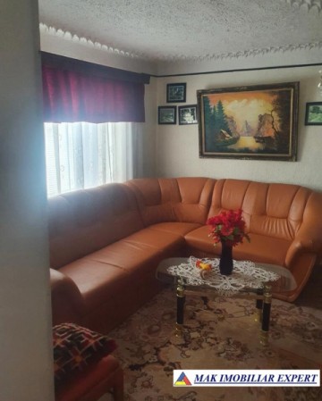 vila-4-camere-2-corpuri-teren-1600-mp-bughea-de-sus-4