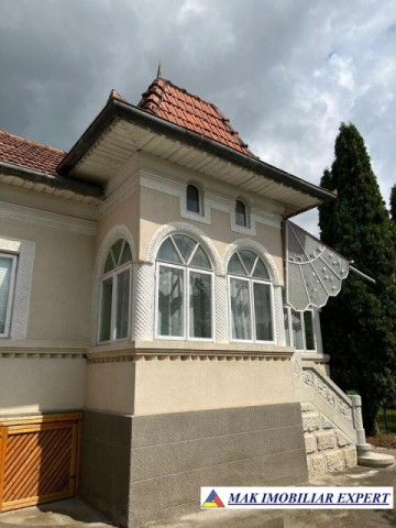 vila-4-camere-2-corpuri-teren-1600-mp-bughea-de-sus-3