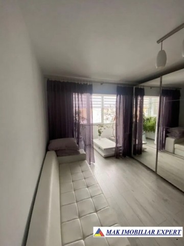 rezervat-de-preluat-cu-chirias-apartament-de-vanzare-3-camere-confort-1-etaj-2-din-4-grui-campulung-muscel-arges-1
